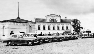 Дом крестьянина и Важня, Великий Новгород. 1952 г.