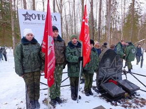 Почётный караул у могилы В.Э. Багрицкого. 2014 г.