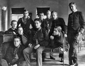 Сын Владимир, воспитанник училища правоведения. Сын Владимир, воспитанник училища правоведения.