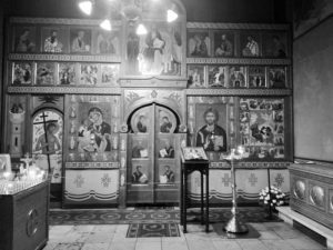 Иконостас придела Св. Иоанна Богослова. 2023 г. Т.Федорова, С. Куропаткин, Г. Казакевич, Н. Юдина, Н. Камакин Иконостас придела Св. Иоанна Богослова. 2023 г. Т.Федорова, С. Куропаткин, Г. Казакевич, Н. Юдина, Н. Камакин