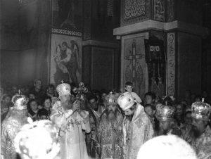 Божественная литургия в Софийском соборе 16 августа 1991 года 4.Божественная литургия в Софийском соборе 16 августа 1991 года